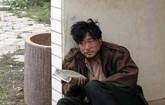 27. 와싯의 파스타툰 293 '새해 이적 시장' (하)