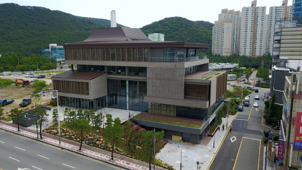 부산시 아세안문화원